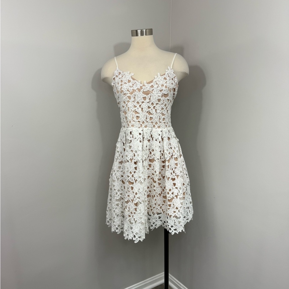 Two Sisters‎ White Dress
